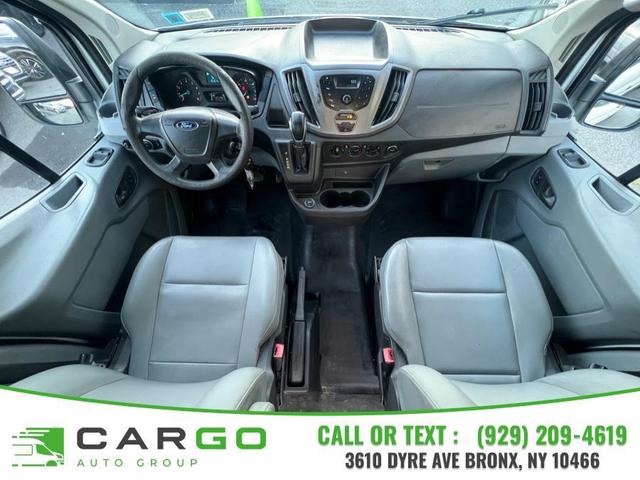 Photo of 2018 Oxford White Ford Transit-250
