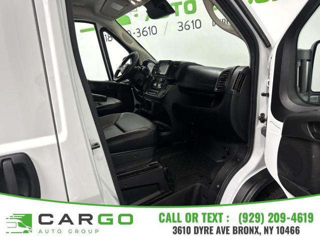 Photo of 2023 Bright White Clearcoat RAM ProMaster 2500