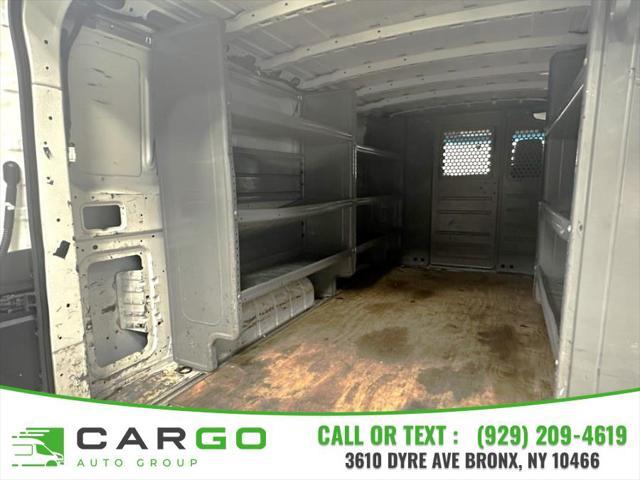 Photo of 2016 Glacier White Nissan NV Cargo NV1500