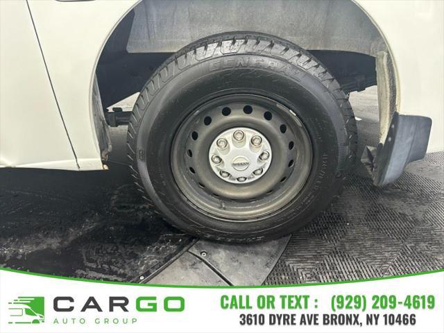 Photo of 2016 Glacier White Nissan NV Cargo NV1500