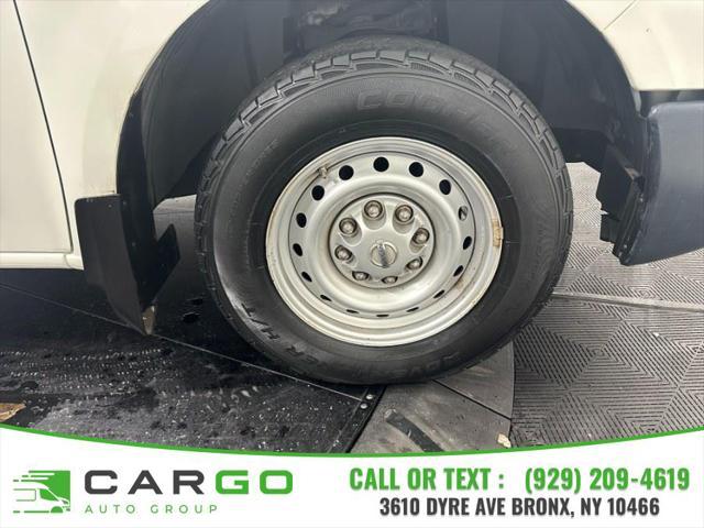 Photo of 2016 Glacier White Nissan NV Cargo NV1500