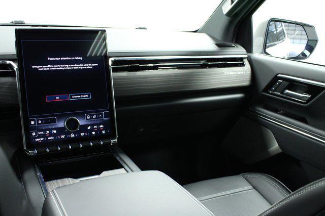 Photo of 2025 Summit White GMC Sierra EV