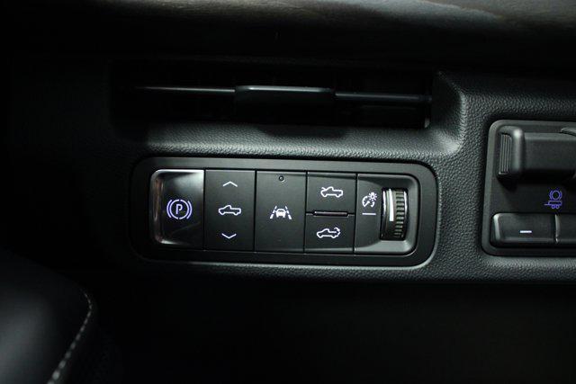 Photo of 2025 Summit White GMC Sierra EV