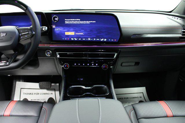 Photo of 2026 Lakeshore Blue Metallic Chevrolet Traverse