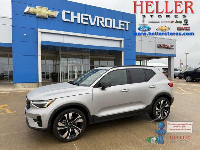 2023 Volvo XC40