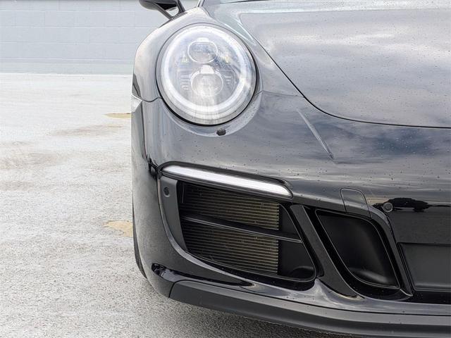 Photo of 2018 Jet Black Metallic Porsche 911