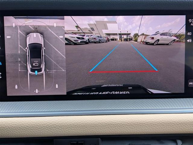 Photo of 2025 White Porsche Cayenne