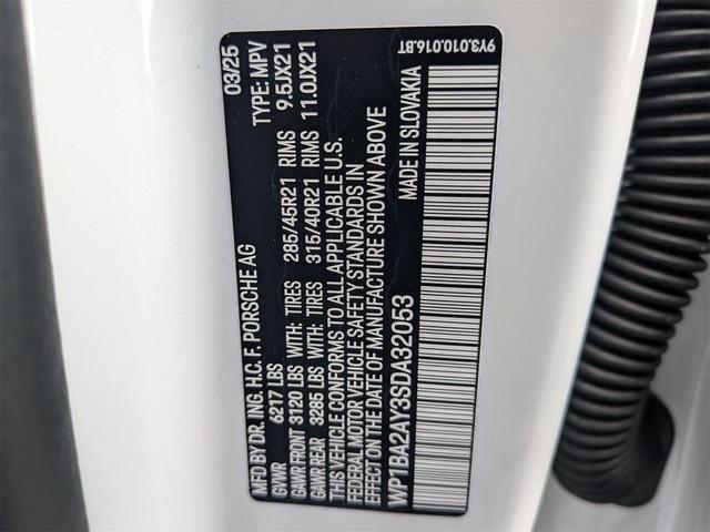 Photo of 2025 White Porsche Cayenne