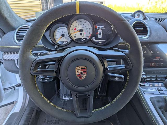 Photo of 2025 White Porsche 718 Spyder