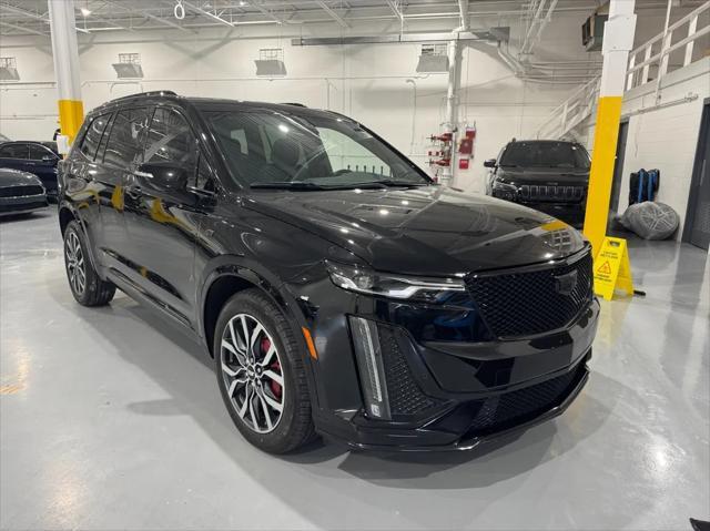 2023 Cadillac XT6