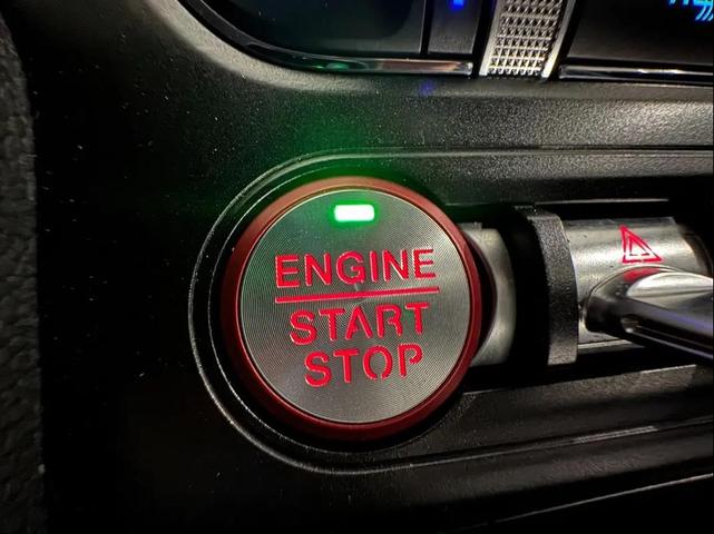 Photo of 2021 Red Ford Mustang