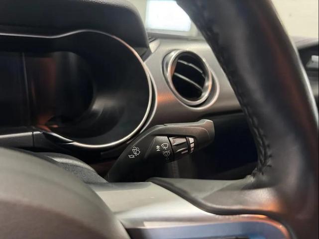 Photo of 2021 Red Ford Mustang
