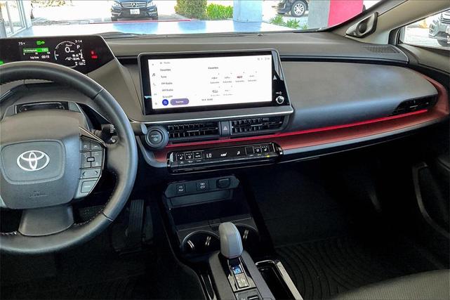 Photo of 2024 Midnight Black Metallic Toyota Prius Prime