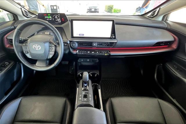 Photo of 2024 Midnight Black Metallic Toyota Prius Prime