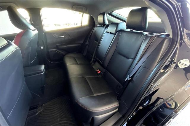 Photo of 2024 Midnight Black Metallic Toyota Prius Prime