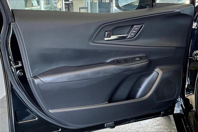 Photo of 2024 Midnight Black Metallic Toyota Prius Prime