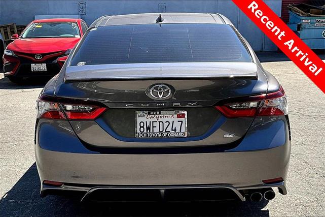 Photo of 2021 Predawn Gray Mica Toyota Camry
