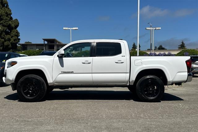 Photo of 2020 Super White Toyota Tacoma