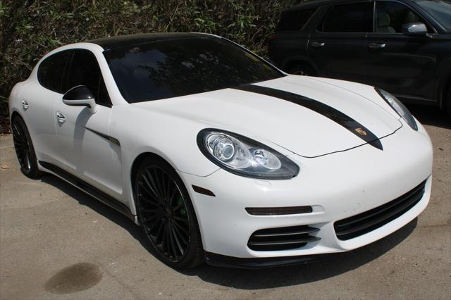2016 Porsche Panamera