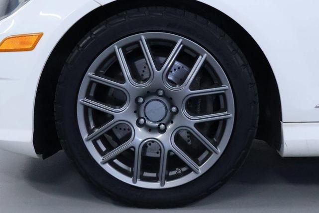 Photo of 2014 Polar White Mercedes-Benz C-Class