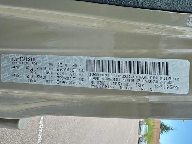 Photo of 2020 Gator Clearcoat Jeep Gladiator
