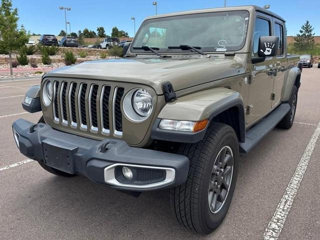 Photo of 2020 Gator Clearcoat Jeep Gladiator