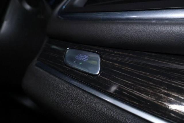 Photo of 2019 White Frost Tri-Coat Buick Enclave