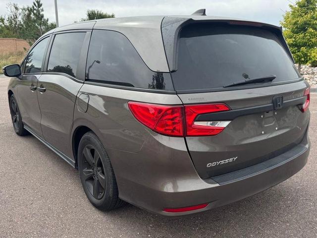 Photo of 2018 Gray Honda Odyssey