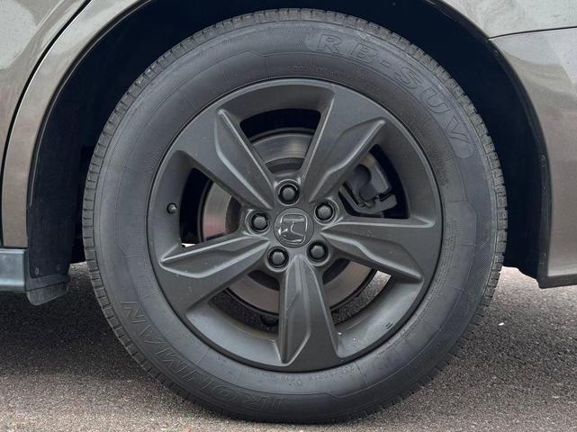 Photo of 2018 Gray Honda Odyssey