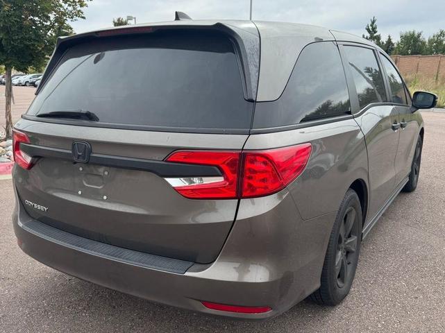 Photo of 2018 Gray Honda Odyssey