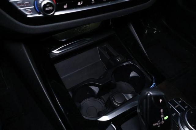 Photo of 2020 Mineral White Metallic BMW X3 PHEV