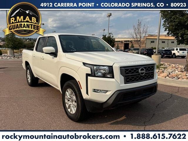 Photo of 2024 Glacier White Nissan Frontier