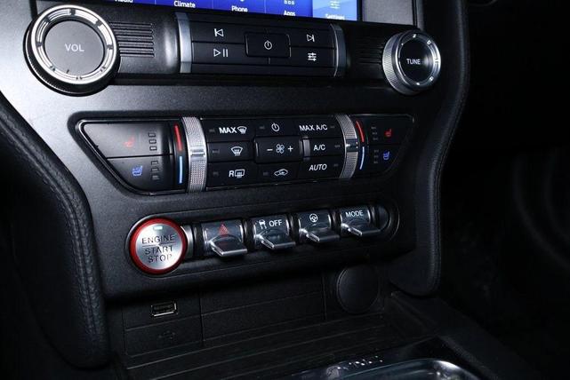 Photo of 2023 Silver Metallic Ford Mustang