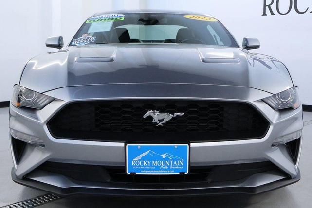 Photo of 2023 Silver Metallic Ford Mustang