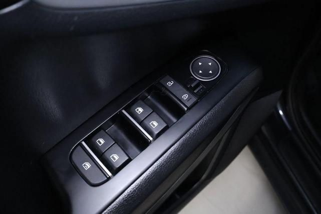 Photo of 2024 Gravity Gray Kia Soul