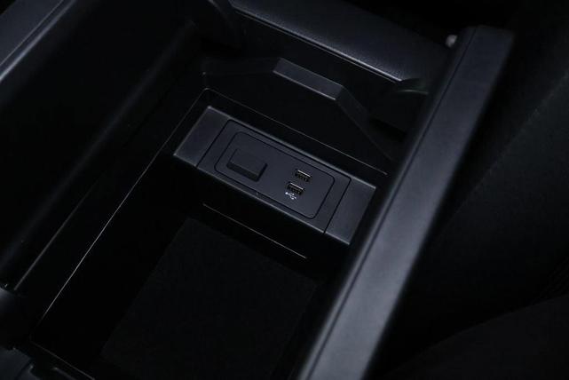 Photo of 2022 Snowflake White Pearl Mica Mazda CX-9