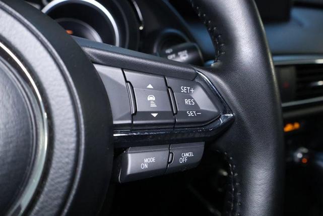 Photo of 2022 Snowflake White Pearl Mica Mazda CX-9