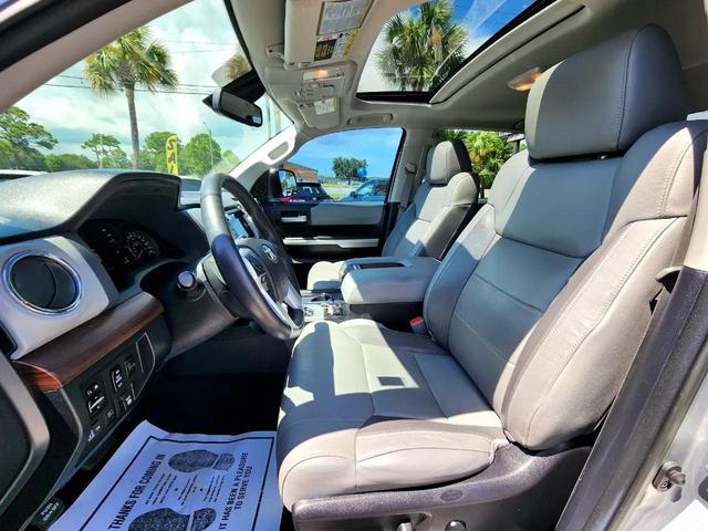 Photo of 2021 Gray Toyota Tundra