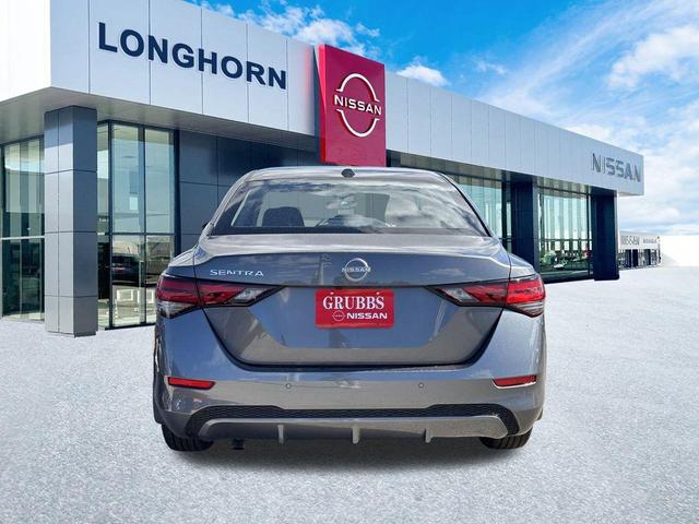 Photo of 2025 Gun Metallic Nissan Sentra