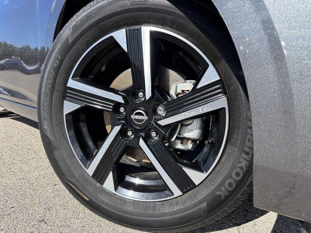 Photo of 2025 Gun Metallic Nissan Sentra