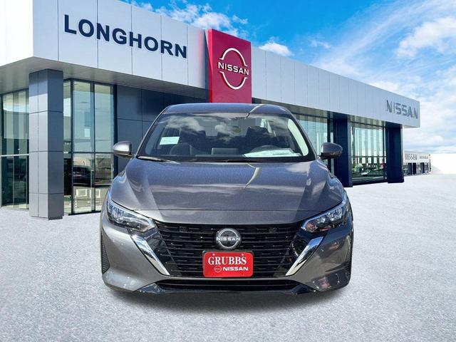 Photo of 2025 Gun Metallic Nissan Sentra