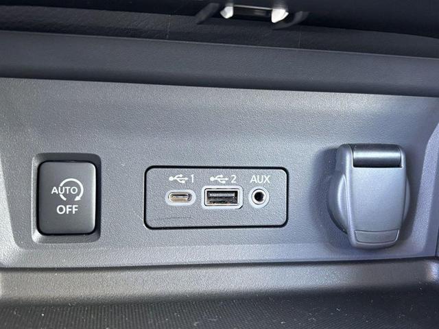 Photo of 2025 Gun Metallic Nissan Sentra