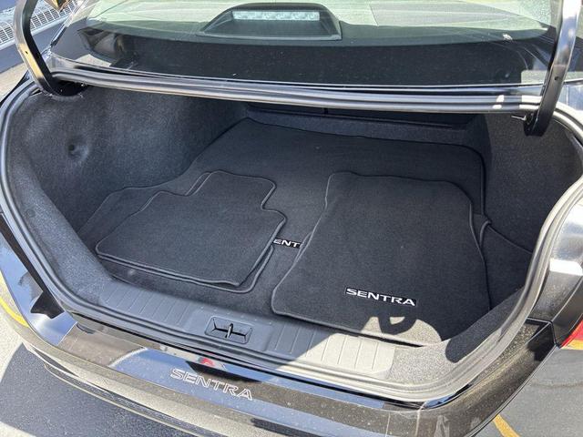 Photo of 2025 Super Black Nissan Sentra