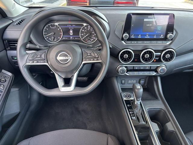 Photo of 2025 Gun Metallic Nissan Sentra