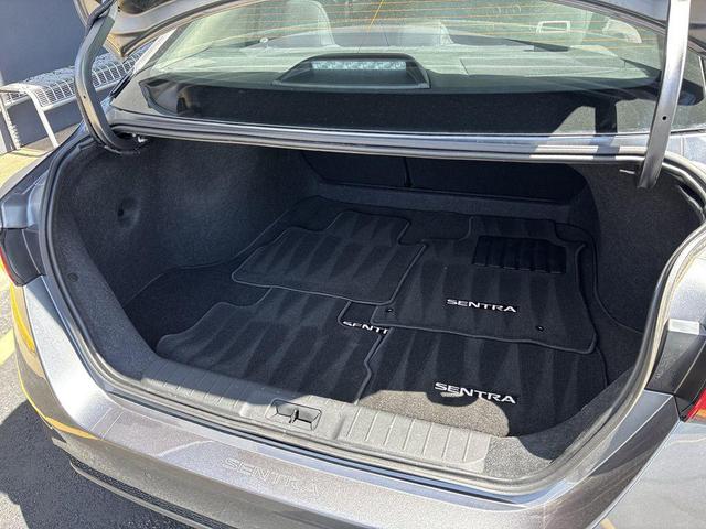 Photo of 2025 Gun Metallic Nissan Sentra