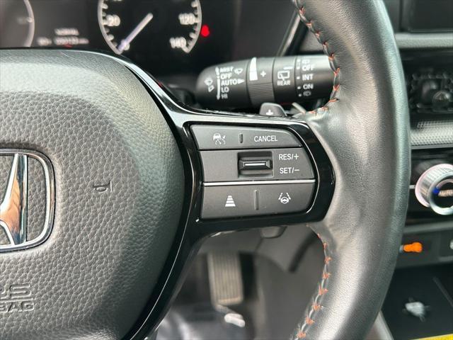 Photo of 2023 Lunar Silver Metallic Honda CR-V Hybrid
