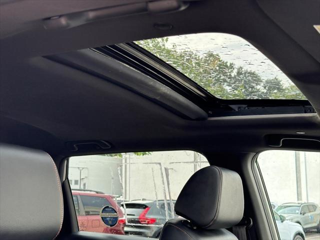 Photo of 2023 Lunar Silver Metallic Honda CR-V Hybrid