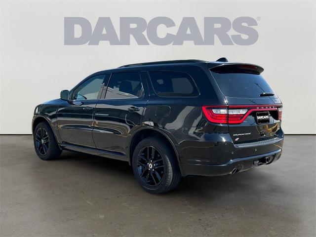 Photo of 2023 DB Black Crystal Clearcoat Dodge Durango