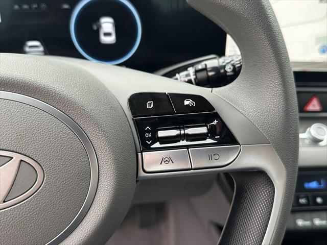 Photo of 2024 Amazon Gray Hyundai ELANTRA
