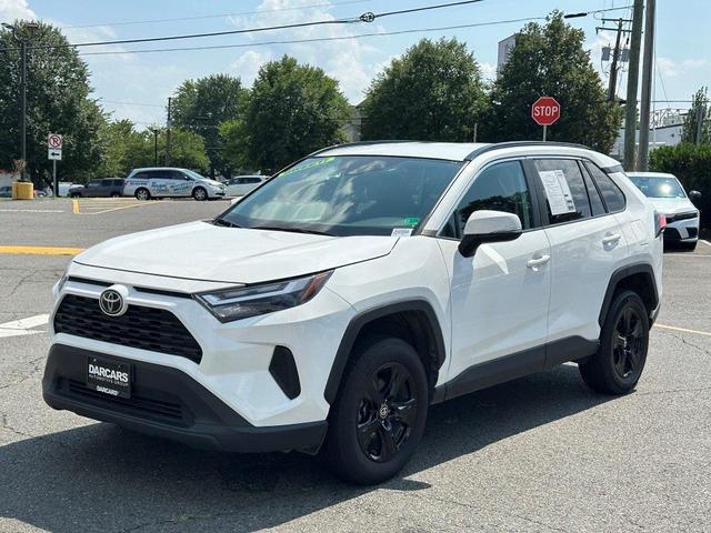 Photo of 2022 White Toyota RAV4